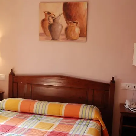 Rural Mirasierra 3*